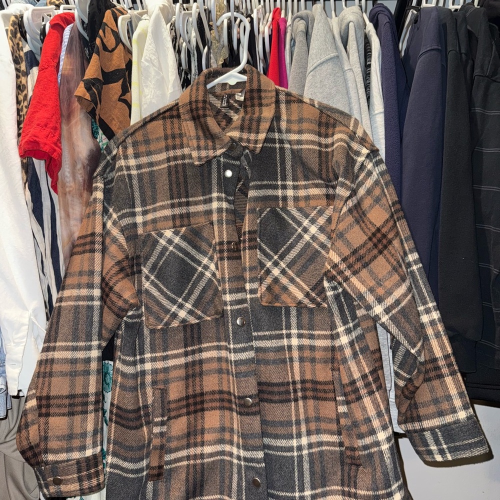 H&M oversized Plaid Jacket in Brown and Black
